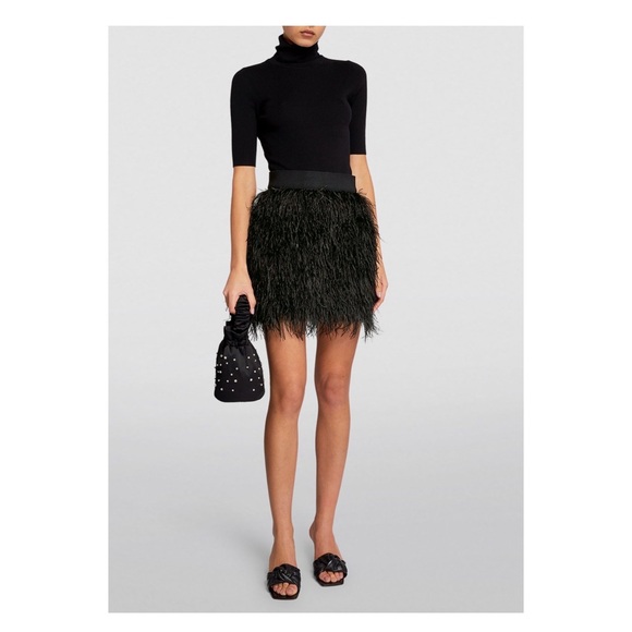 New! ALICE + OLIVIA Cina Ostrich Feather Mini Skirt - Picture 3 of 10